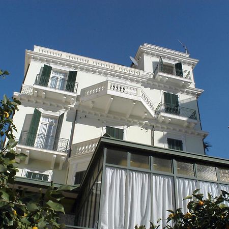 Villa Virginia Bordighera Bagian luar foto